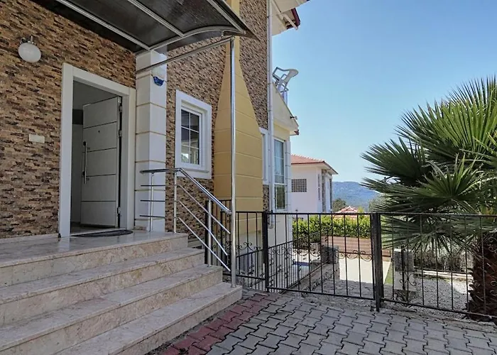 Villa Detached With Private Pool In Oeluedeniz, *