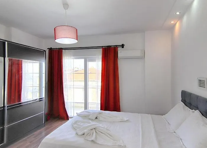 Detached With Private Pool In Oeluedeniz, Villa Fethiye