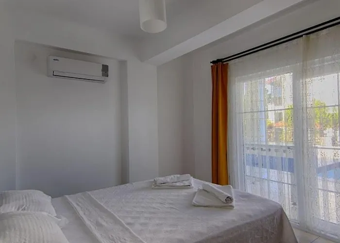 Detached With Private Pool In Oeluedeniz, Villa Fethiye