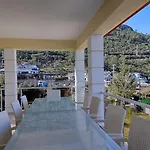 Detached With Private Pool In Oeluedeniz, Villa Fethiye
