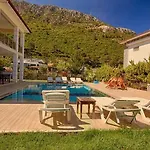 Villa Detached With Private Pool In Oeluedeniz, *