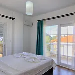 Detached With Private Pool In Oeluedeniz, Villa *