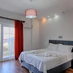 Detached With Private Pool In Oeluedeniz, Villa *