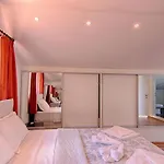 Villa Detached With Private Pool In Oeluedeniz, *