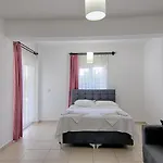 Detached With Private Pool In Oeluedeniz, Villa *