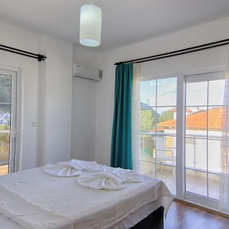 Detached With Private Pool In Oeluedeniz, Villa *