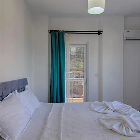 Detached With Private Pool In Oeluedeniz, Villa *