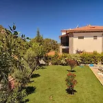 Detached With Private Pool In Oeluedeniz, * 费特希耶