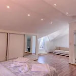 Detached With Private Pool In Oeluedeniz, 费特希耶